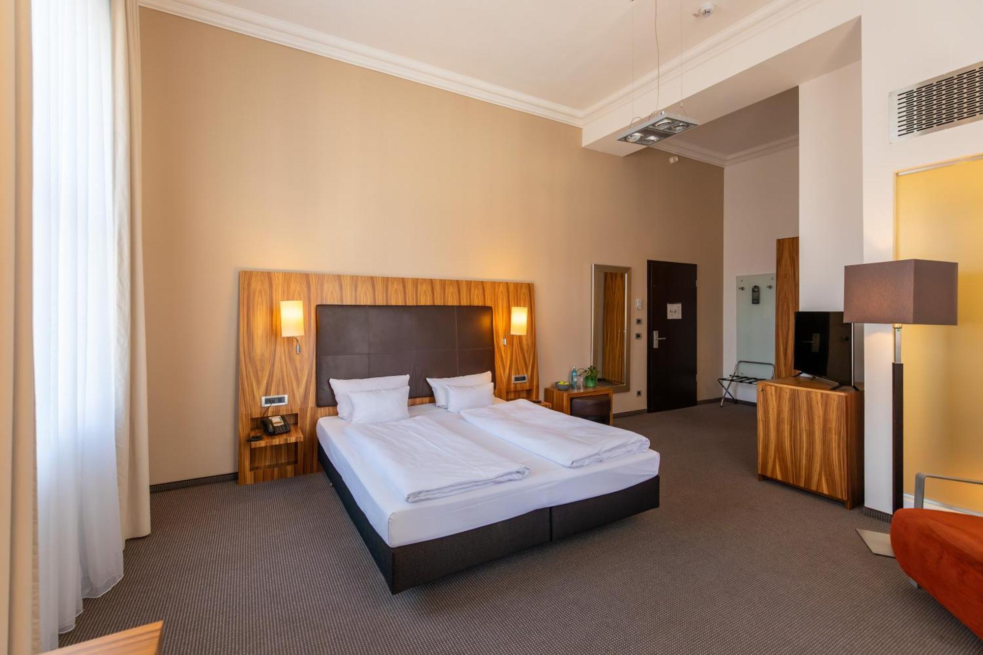 Herzogshof - Boutique-Hotel Am Dom 雷根斯堡 外观 照片
