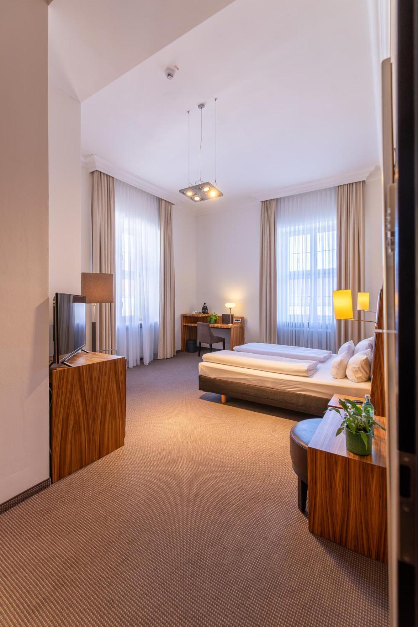 Herzogshof - Boutique-Hotel Am Dom 雷根斯堡 外观 照片